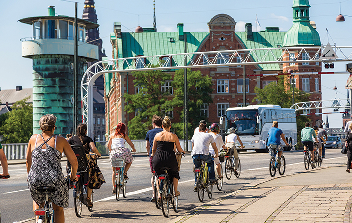 Commuters on a cycling superhighway in Copenhagen