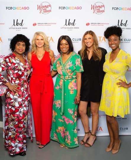Group image of JLL employees in an event