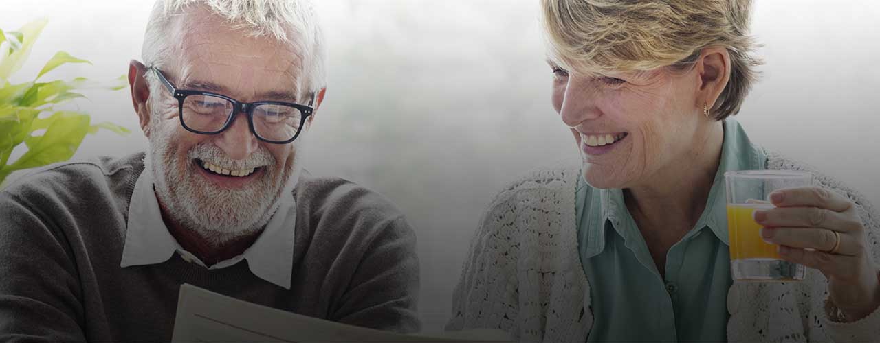 JLL investor survey member sitting with one senior person at senior housing